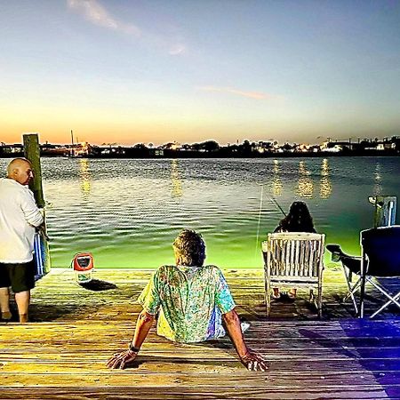 Waterfront Guesthouse On Key Allegro/Little Bay With Dock ロックポート エクステリア 写真