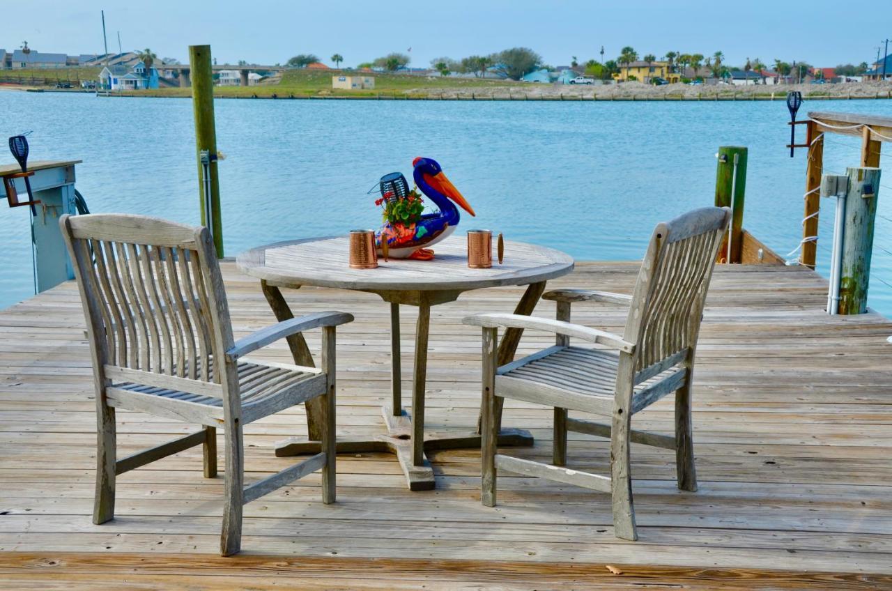 Waterfront Guesthouse On Key Allegro/Little Bay With Dock ロックポート エクステリア 写真
